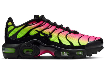 Nike Air Max Plus Hyper Pink Volt – Patike za maksimalnu udobnost i upečatljiv stil!