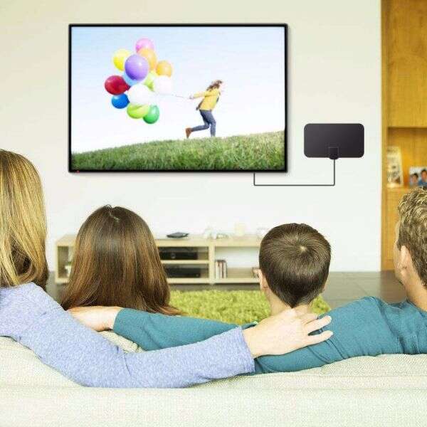 Digitalna TV sobna antena
