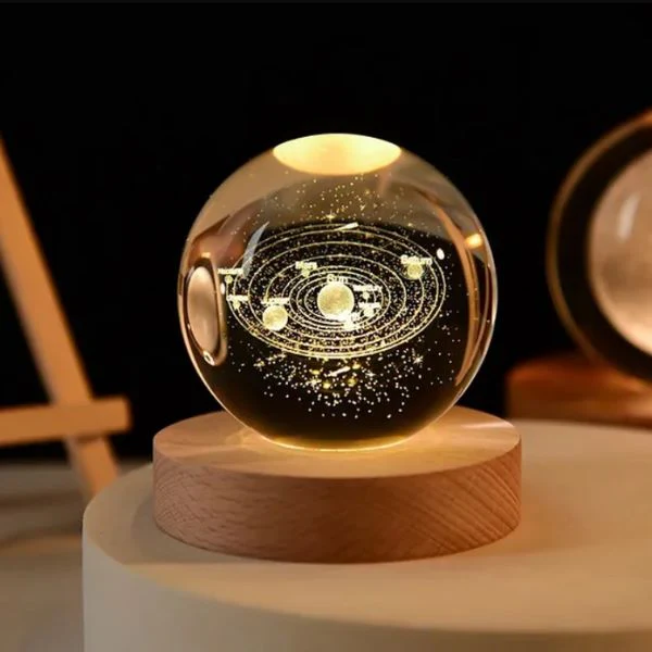 FullGen 3D Planet Lampa – Kristalna Galaksija na Vašem Stolu