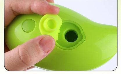 3u1 PARNA ČETKA ZA LJUBIMCE – NJEGA, MASAŽA I HIDRATACIJA BEZ STRESA!